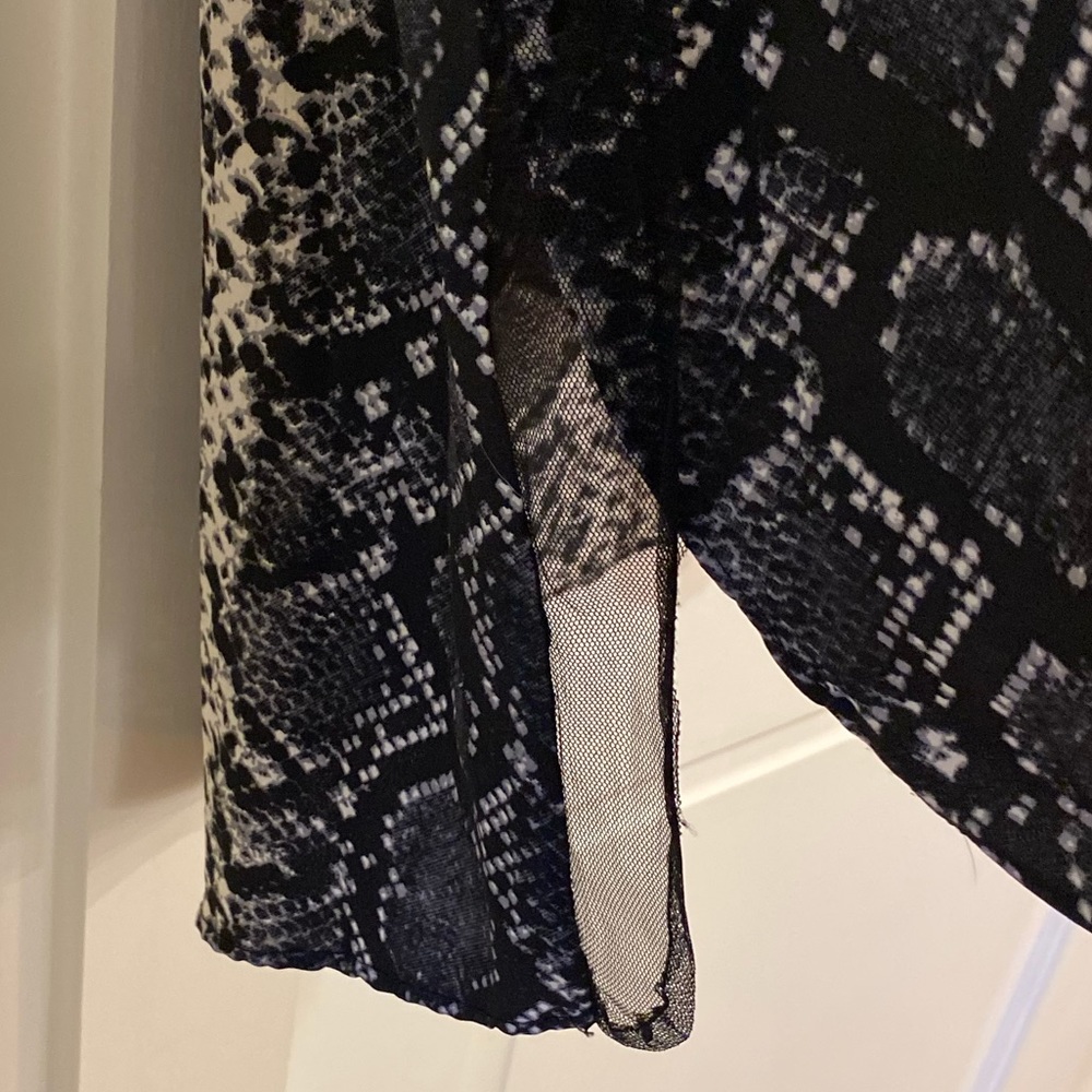 Sleeves blouse - Picture 5 of 5